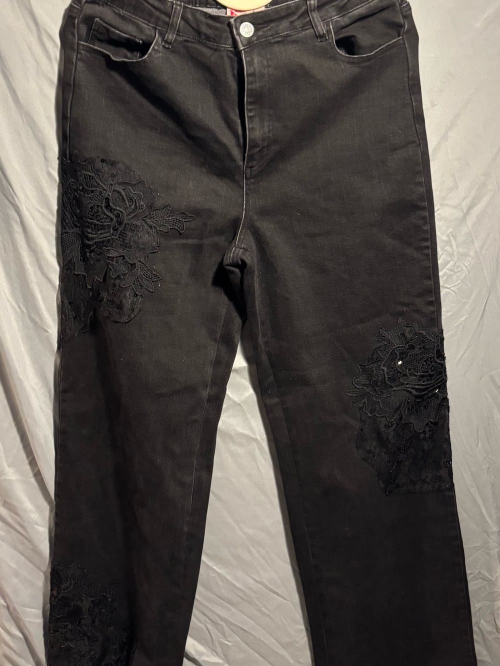 Women's Black Straight-Leg Jeans with Floral Lace Applique